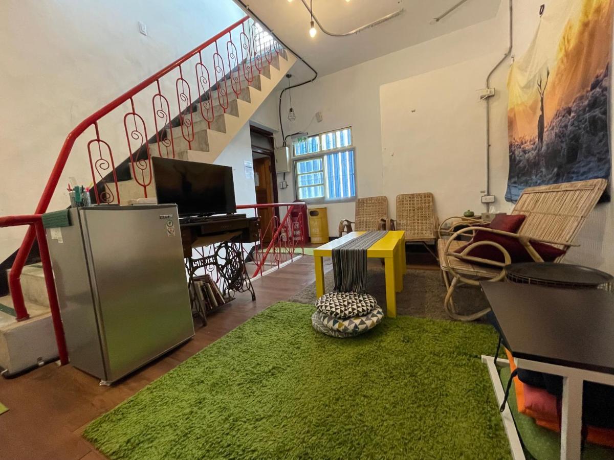 Ferienwohnung 小心沙發背包客棧 Chenggong Exterior foto